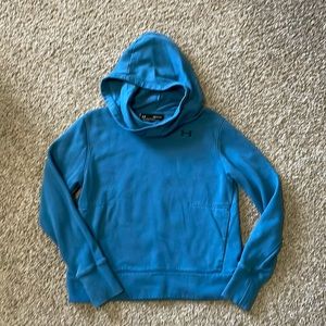 Women’s small Under Armour hoodie